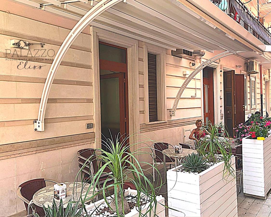 B&B Palazzo Eliss Di Bartocci Srl Margherita Di Savoia Exterior photo